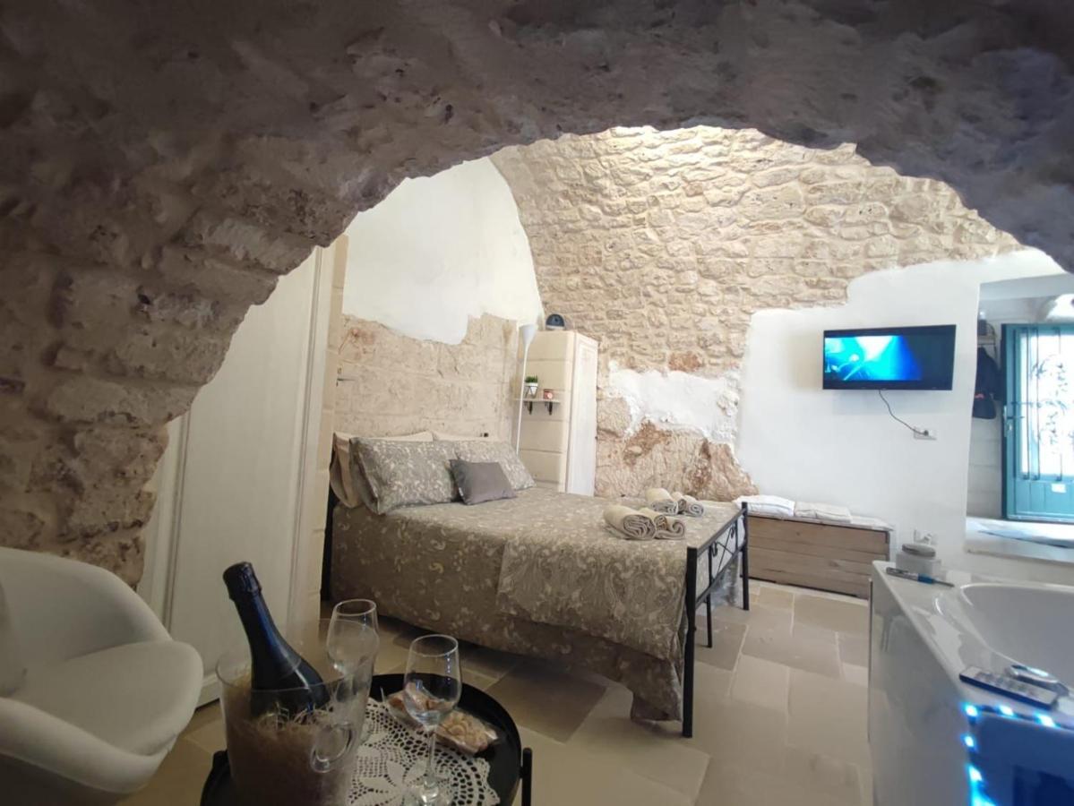 Living Stone Villa Ostuni Bagian luar foto